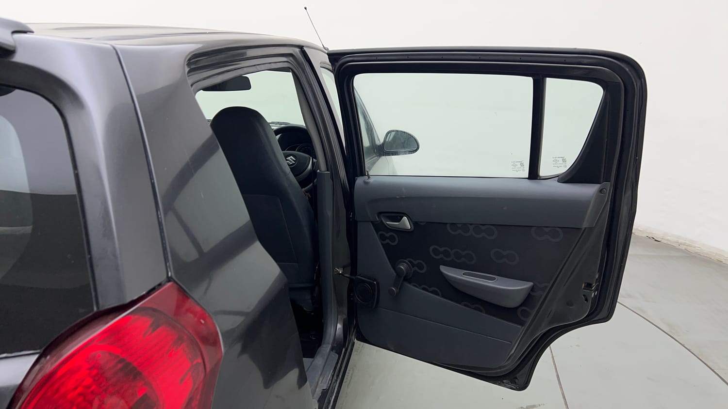 Used 2016 Maruti Suzuki Alto 800 VXi Petrol Manual interior RIGHT REAR DOOR OPEN VIEW