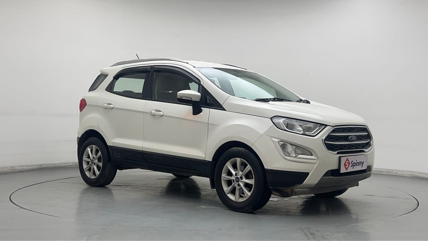 Used 2018 Ford EcoSport Titanium 1.5L TDCi Diesel Manual exterior RIGHT FRONT CORNER VIEW
