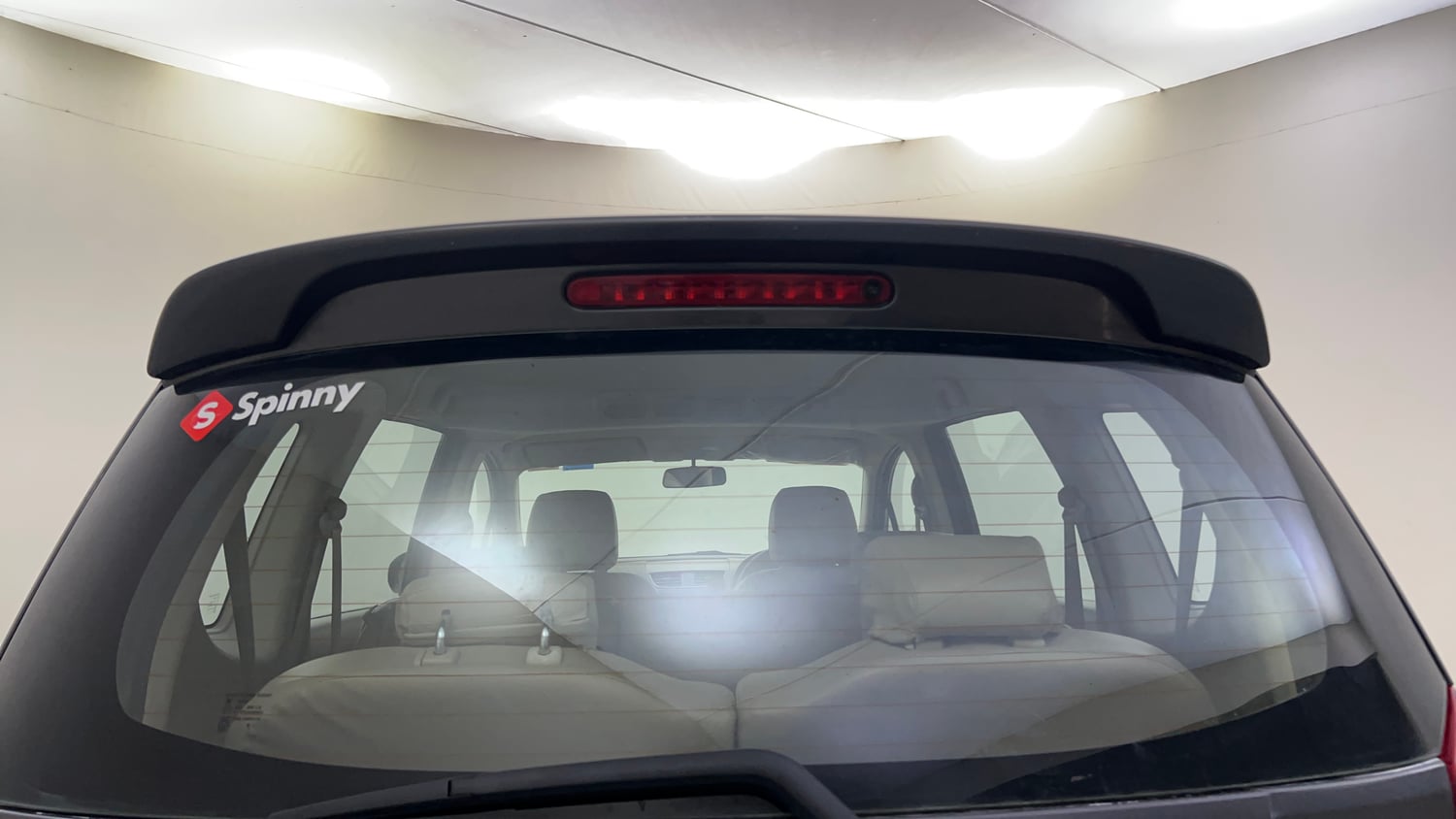 Used 2016 Maruti Suzuki Ertiga ZXI Petrol Manual top_features Rear defogger