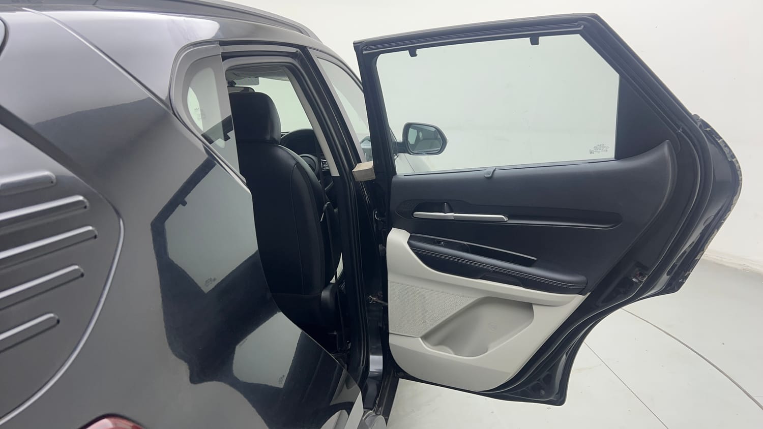 Used 2023 Kia Sonet HTX 1.0 DCT Petrol Automatic interior RIGHT REAR DOOR OPEN VIEW