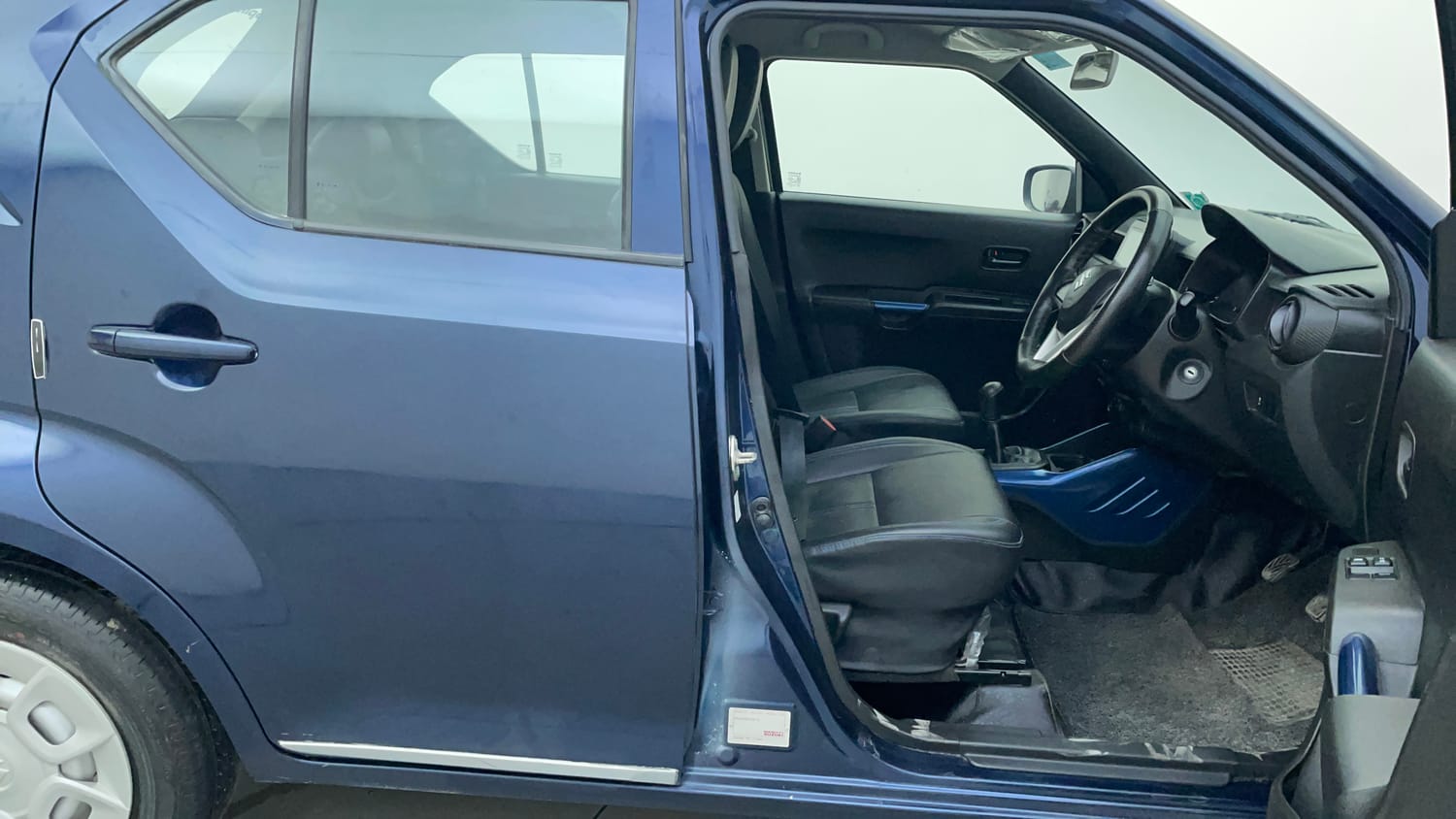 Used 2024 Maruti Suzuki Ignis Sigma 1.2 MT Petrol Manual interior RIGHT SIDE FRONT DOOR CABIN VIEW