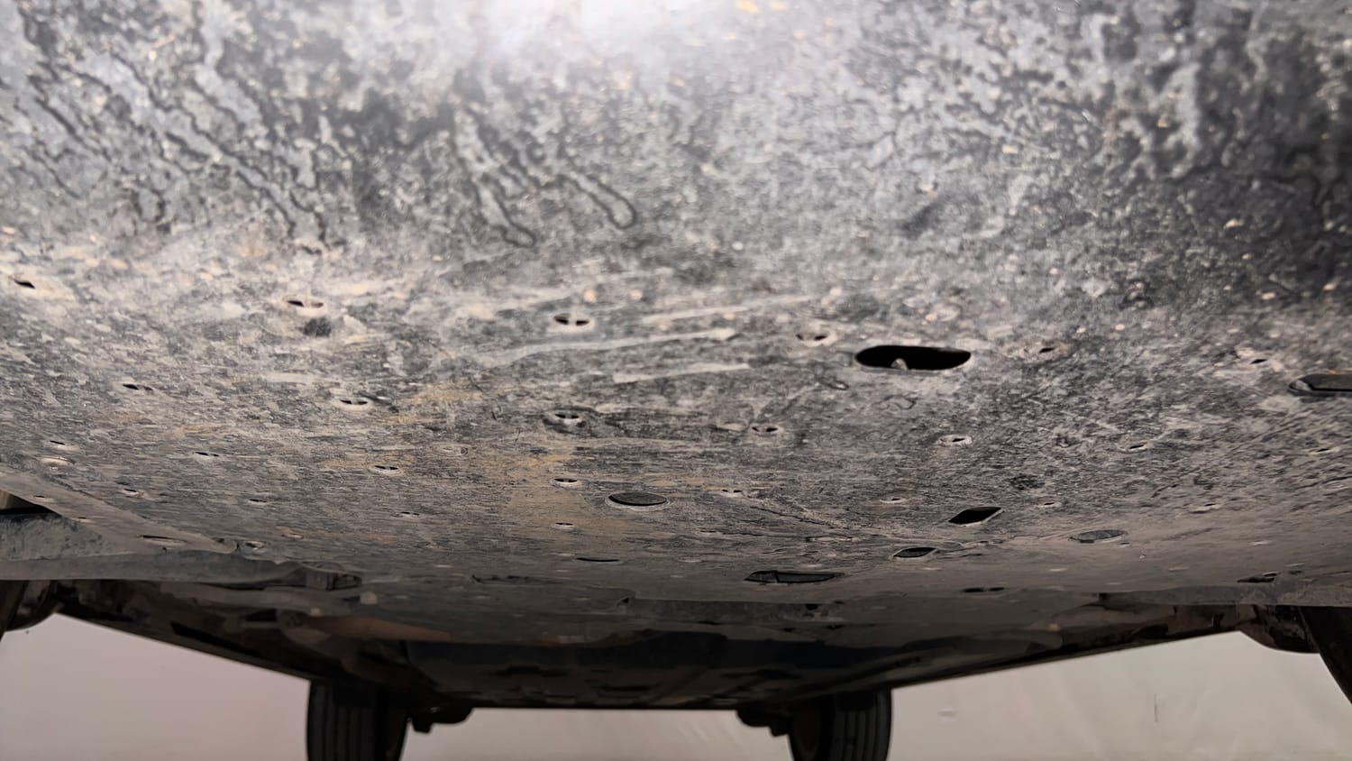 Used 2024 Honda Elevate ZX CVT Petrol Automatic extra FRONT LEFT UNDERBODY VIEW