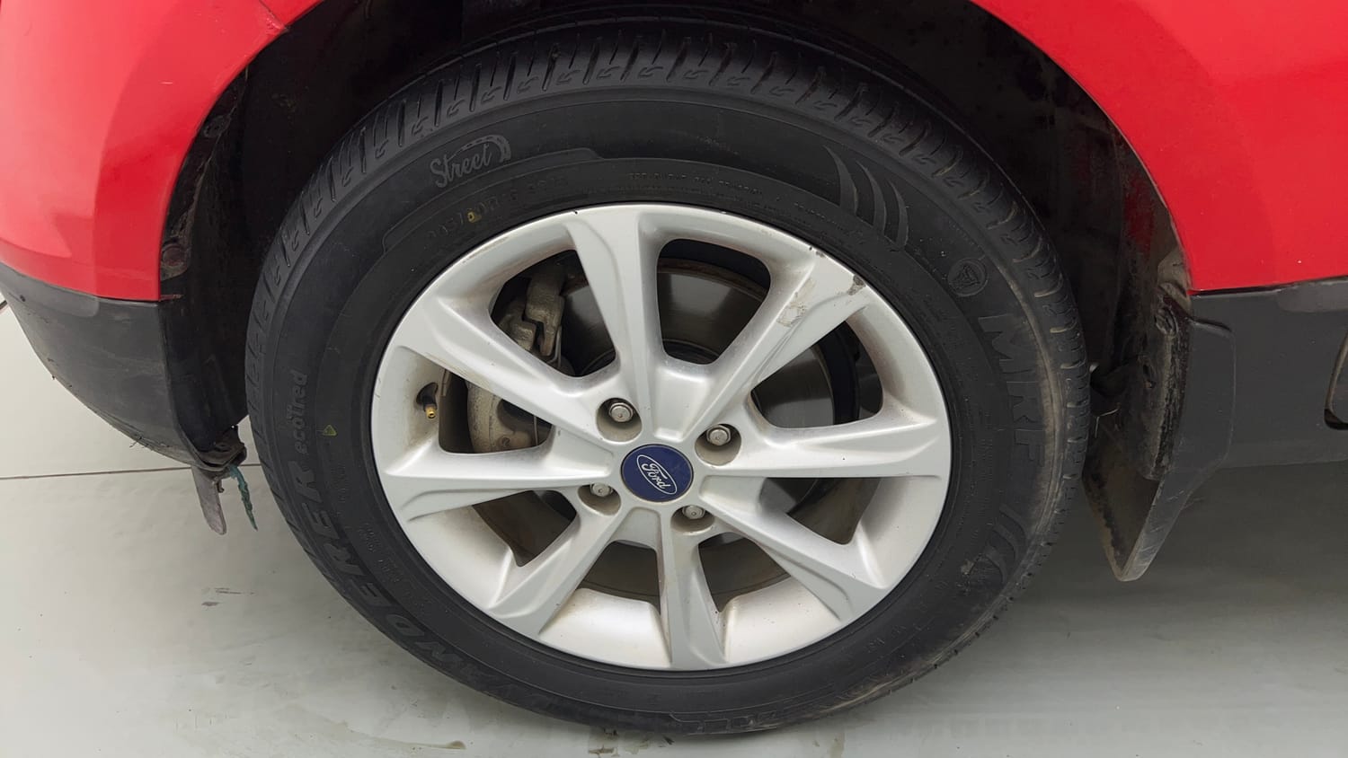 Used 2018 Ford EcoSport Titanium 1.5L TDCi Diesel Manual tyres LEFT FRONT TYRE RIM VIEW