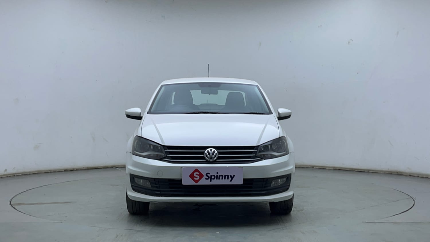 Used 2016 Volkswagen Vento Comfortline Diesel Diesel Manual exterior FRONT VIEW