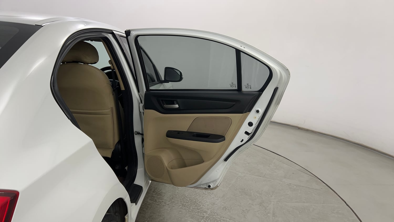 Used 2018 Honda Amaze 1.2 VX MT Petrol Petrol Manual interior RIGHT REAR DOOR OPEN VIEW