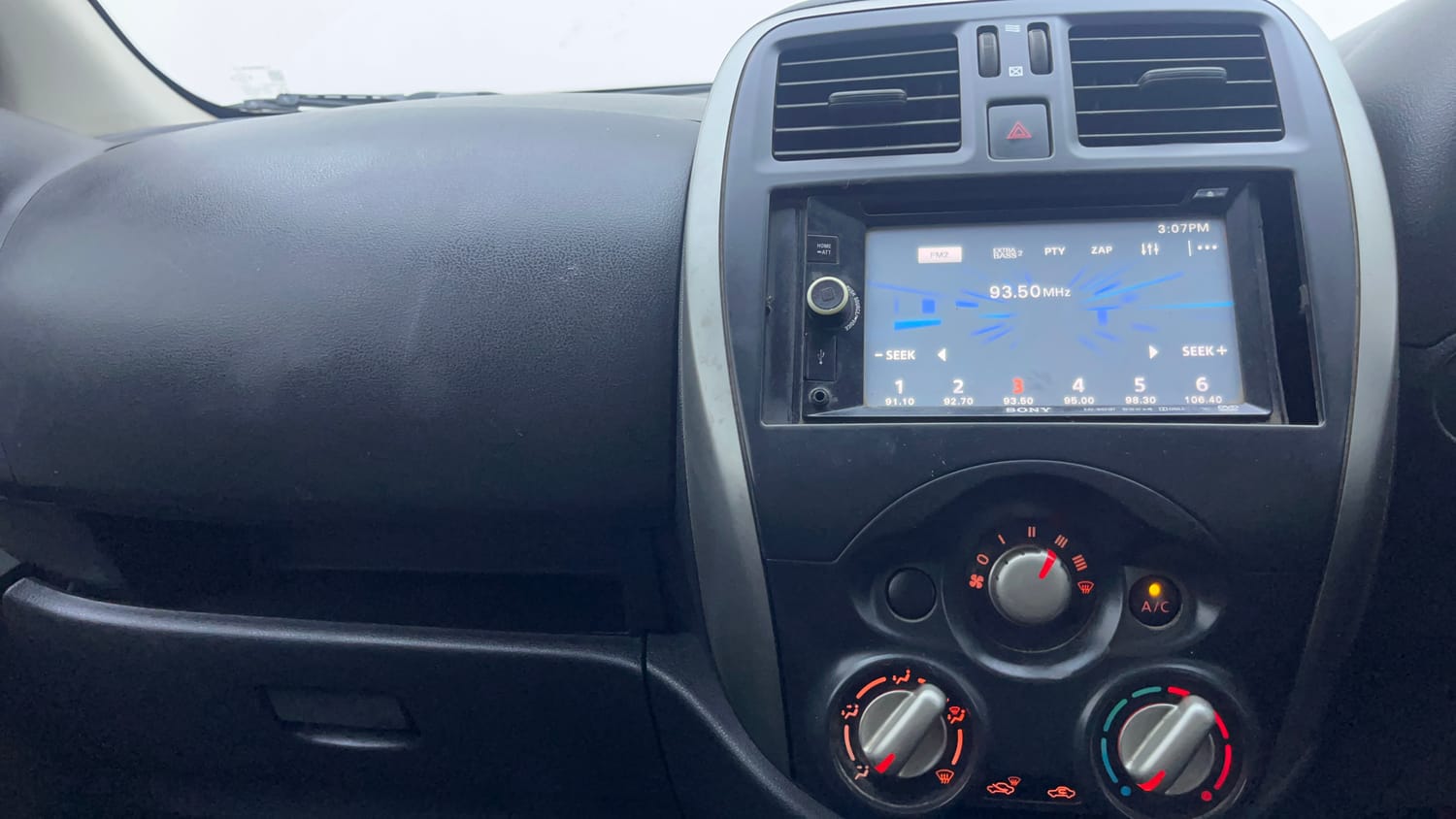 Used 2018 Nissan Sunny XE D Diesel Manual interior MUSIC SYSTEM & AC CONTROL VIEW