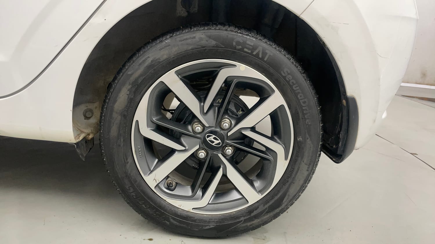 Used 2021 Hyundai Grand i10 Nios Magna Corporate Edition 1.2 Kappa VTVT Petrol Manual tyres LEFT REAR TYRE RIM VIEW