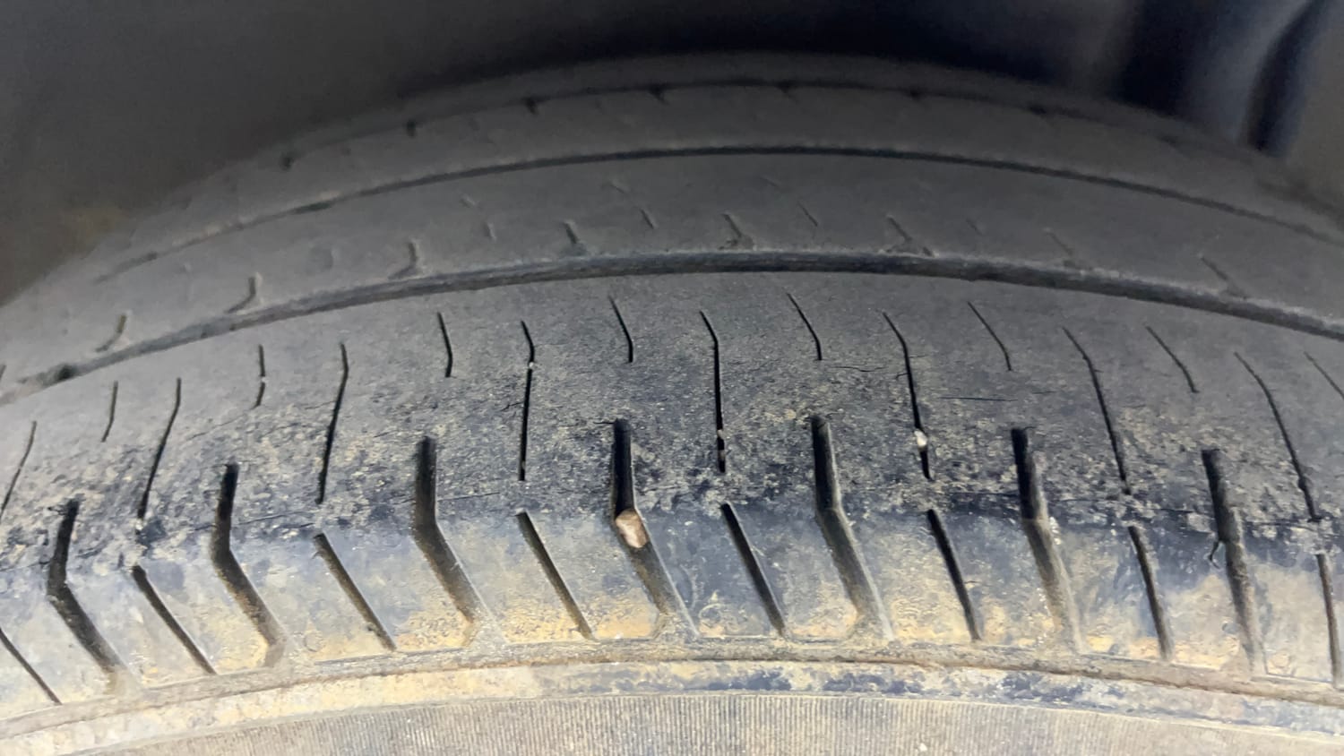 Used 2018 Nissan Sunny XE D Diesel Manual tyres LEFT REAR TYRE TREAD VIEW