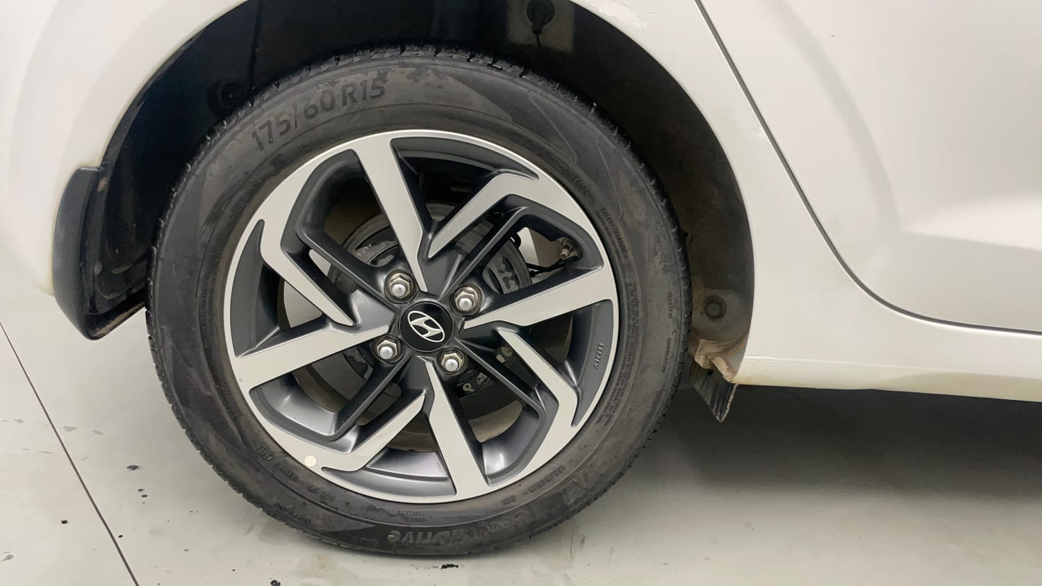 Used 2021 Hyundai Grand i10 Nios Magna Corporate Edition 1.2 Kappa VTVT Petrol Manual tyres RIGHT REAR TYRE RIM VIEW