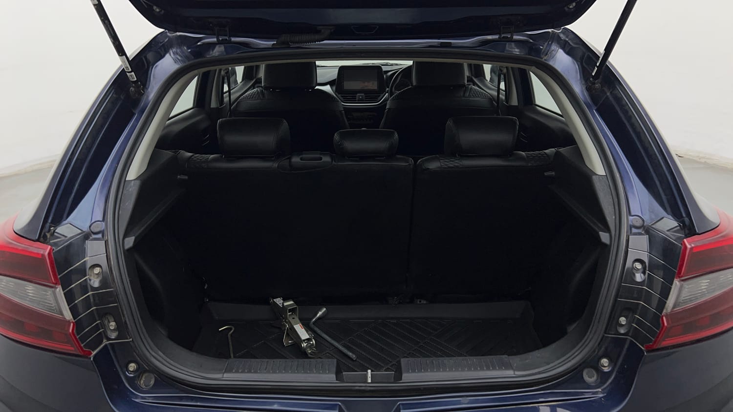 Used 2025 Maruti Suzuki Baleno Sigma MT Petrol Manual interior DICKY INSIDE VIEW