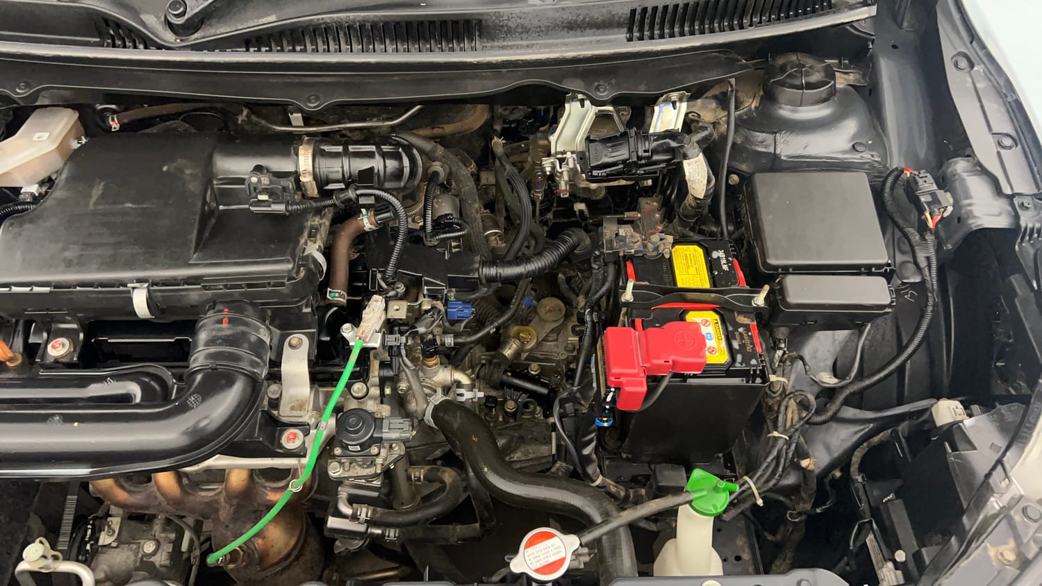 Used 2023 Maruti Suzuki Baleno Zeta MT CNG Cng Manual engine ENGINE LEFT SIDE VIEW