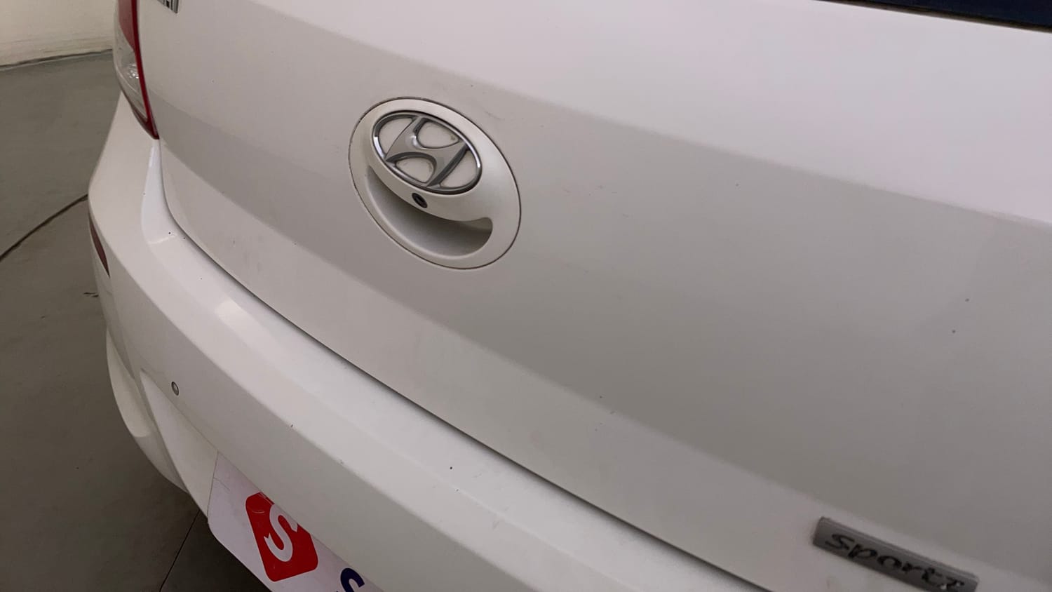 Used 2012 Hyundai i20 Sportz 1.2 Petrol Manual dents MINOR SCRATCH