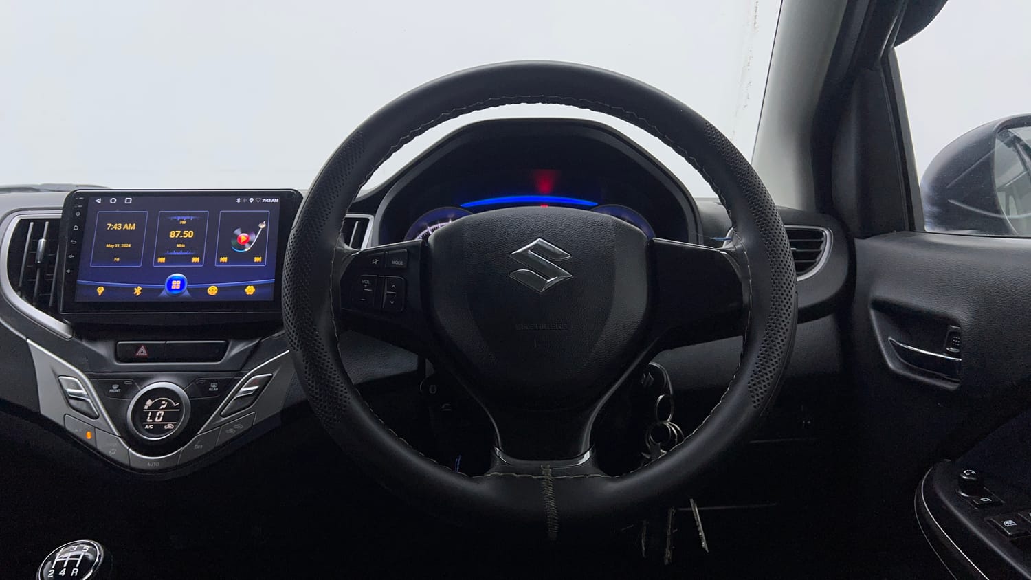 Used 2022 Maruti Suzuki Baleno Delta Petrol Manual interior STEERING VIEW