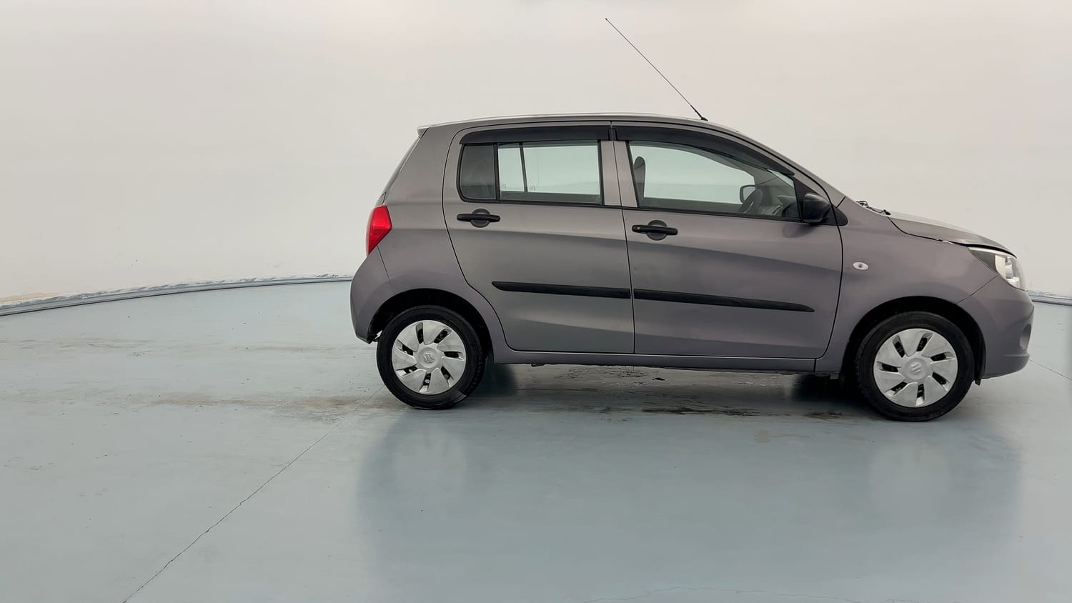 Used 2016 Maruti Suzuki Celerio VXi Petrol Manual exterior RIGHT SIDE VIEW