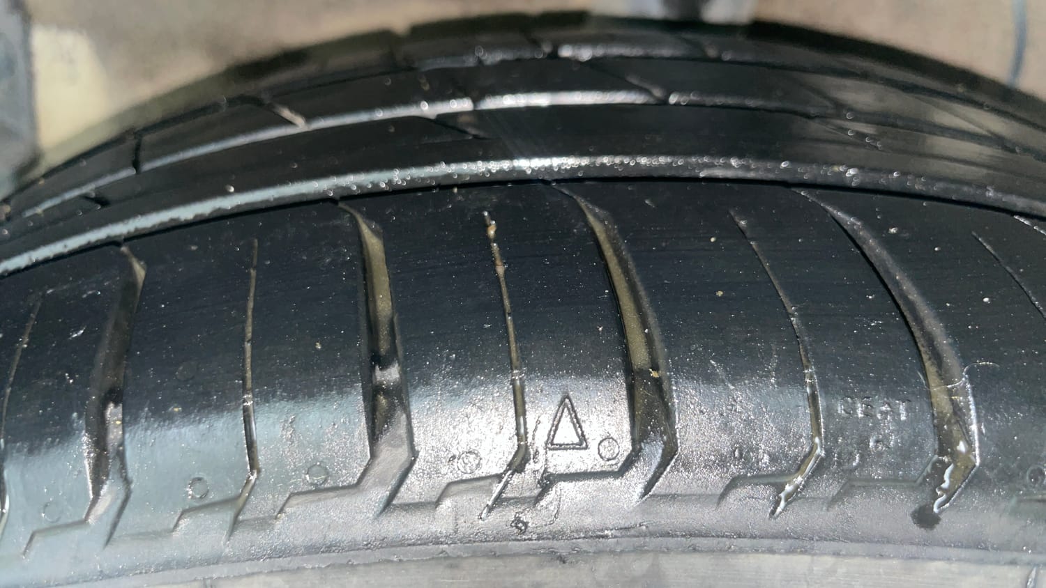 Used 2021 Hyundai Grand i10 Nios Magna Corporate Edition 1.2 Kappa VTVT Petrol Manual tyres RIGHT REAR TYRE TREAD VIEW