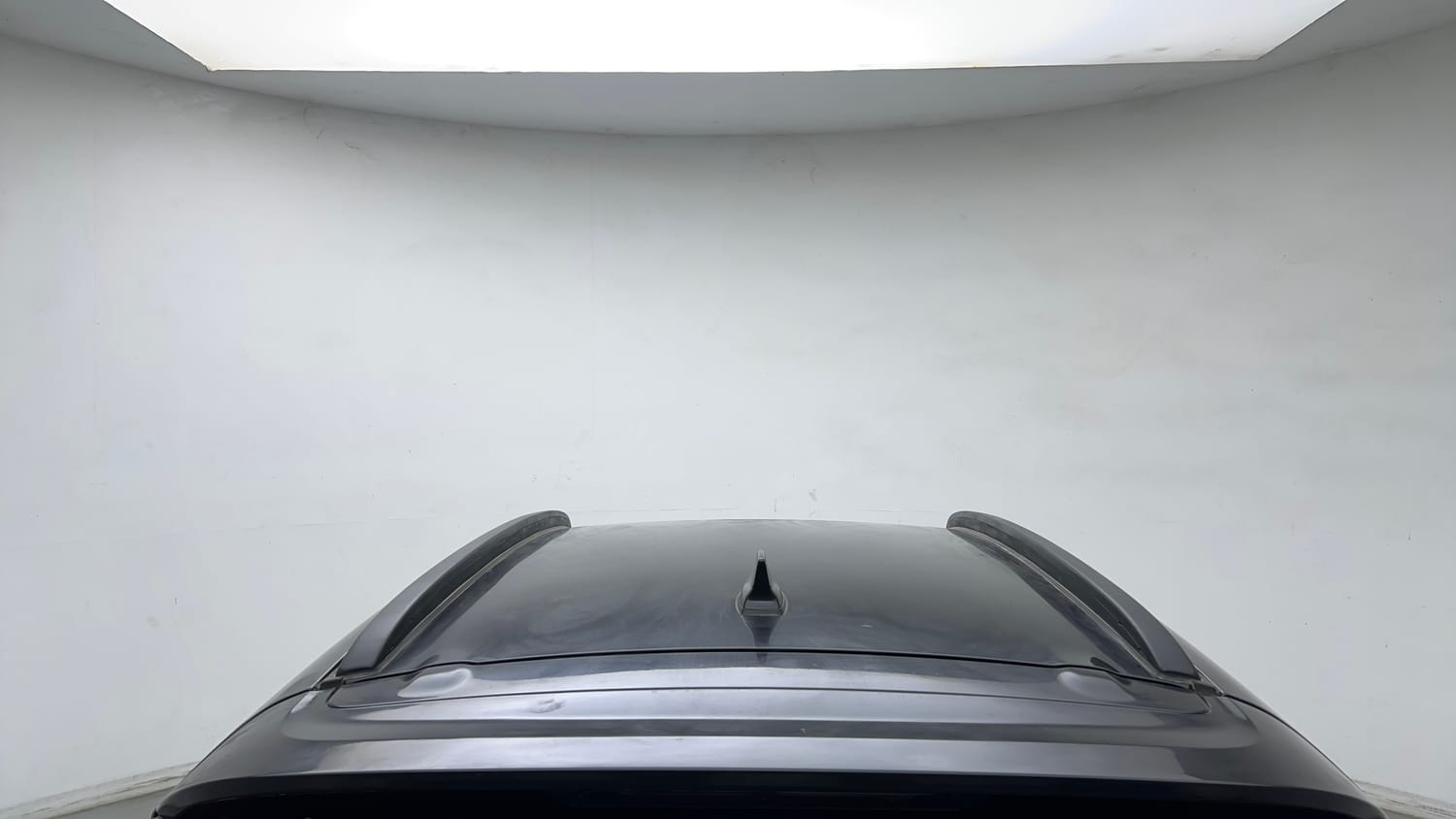 Used 2025 Maruti Suzuki Fronx Delta 1.2L MT Petrol Manual exterior EXTERIOR ROOF VIEW