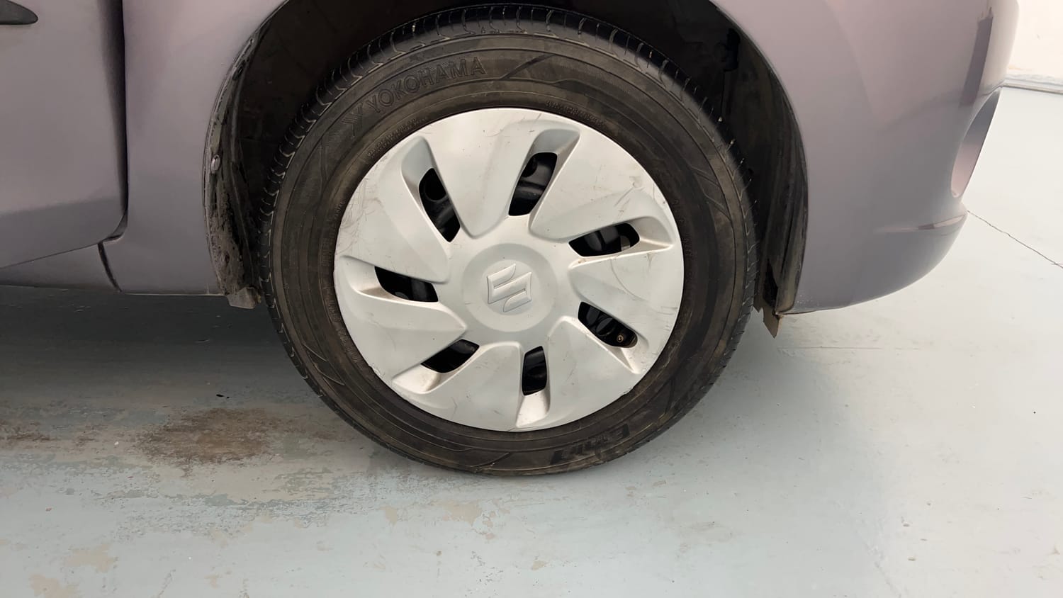 Used 2016 Maruti Suzuki Celerio VXi Petrol Manual tyres RIGHT FRONT TYRE RIM VIEW