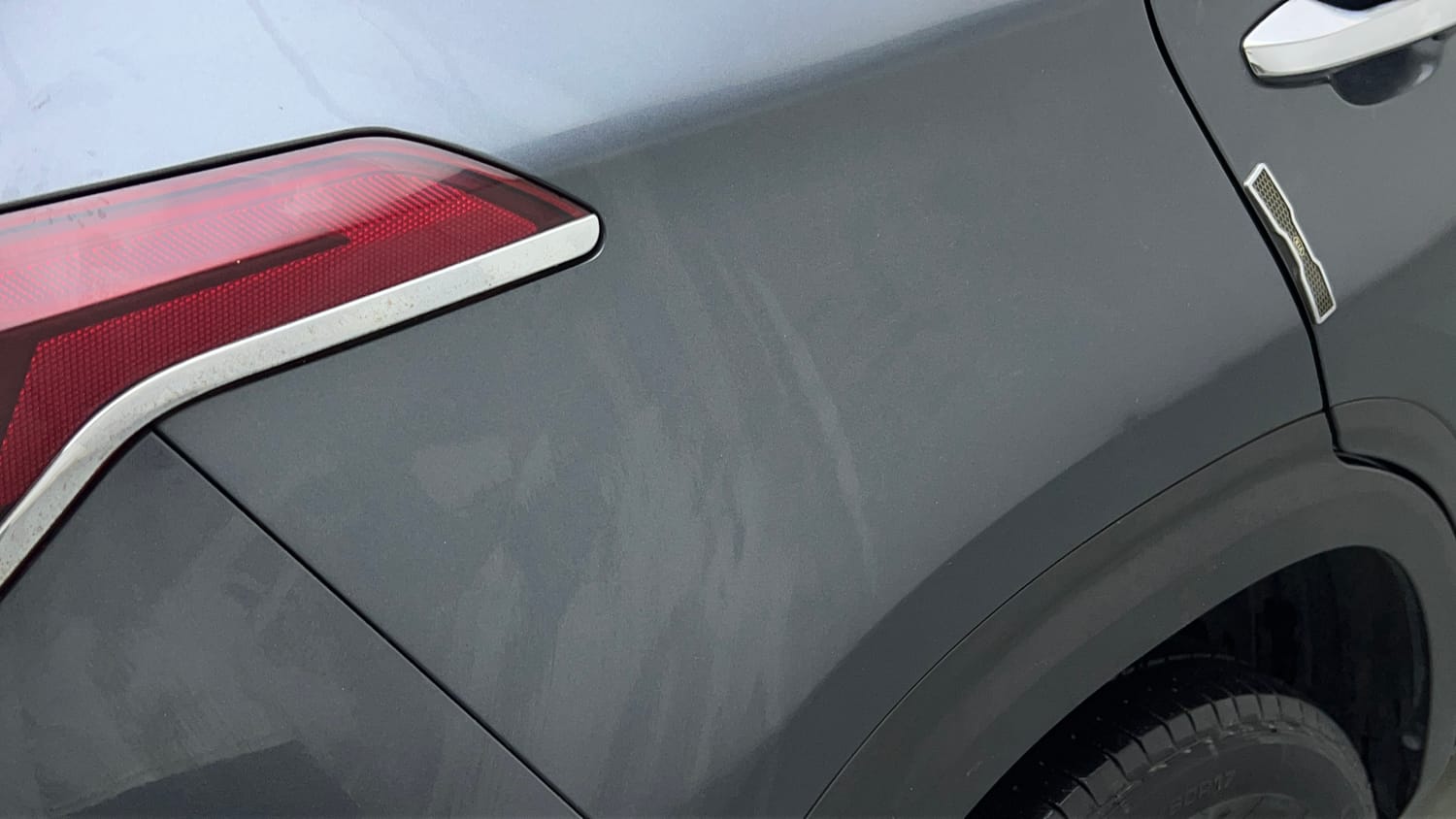 Used 2020 Kia Seltos HTX 1.5 Petrol Manual dents MINOR DENT
