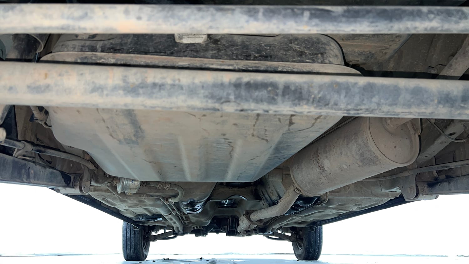 Used 2016 Maruti Suzuki Alto 800 VXi Petrol Manual extra REAR UNDERBODY VIEW (TAKEN FROM REAR)