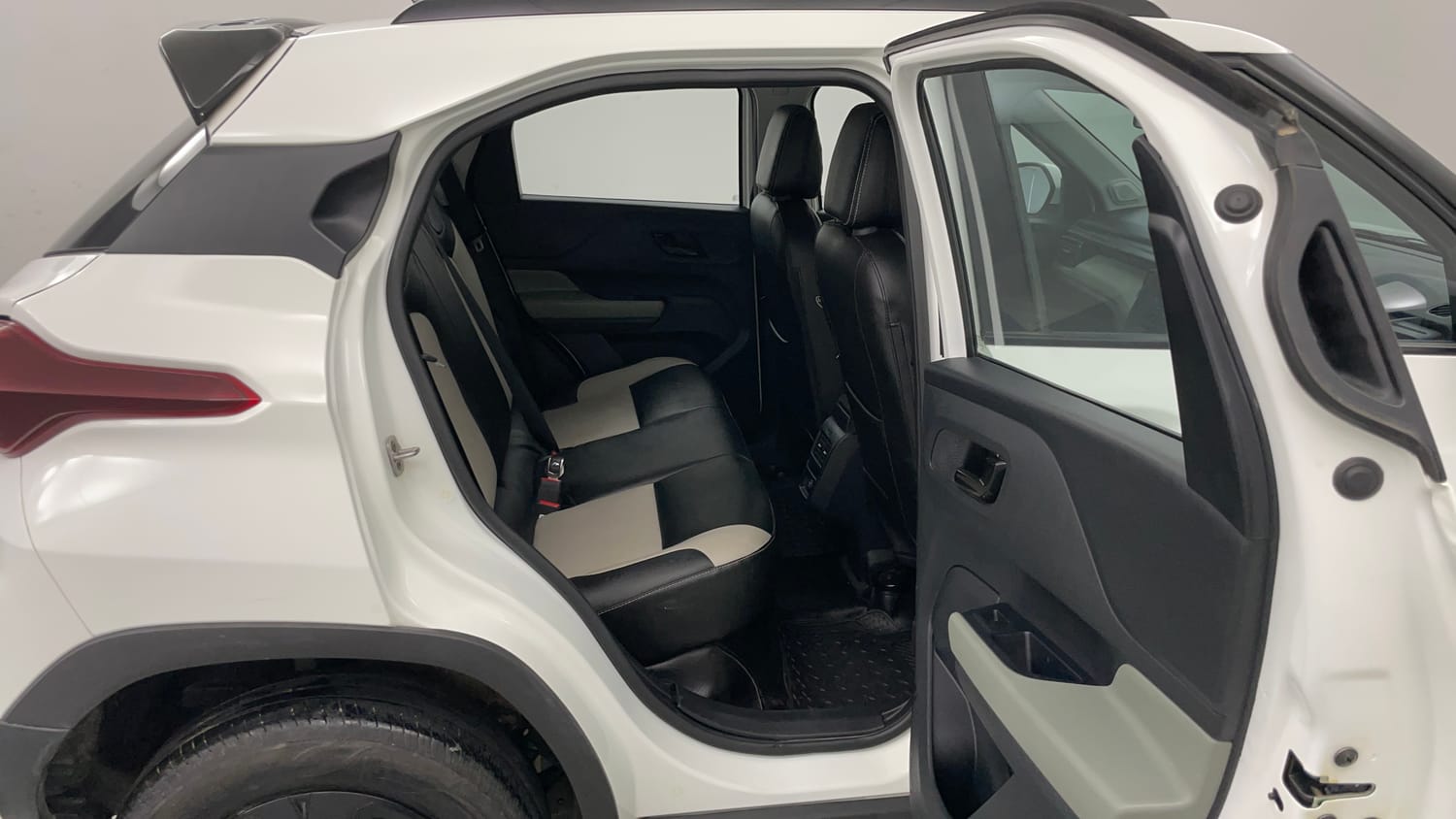Used 2025 Tata Punch Adventure Sunroof AMT Petrol Automatic interior RIGHT SIDE REAR DOOR CABIN VIEW