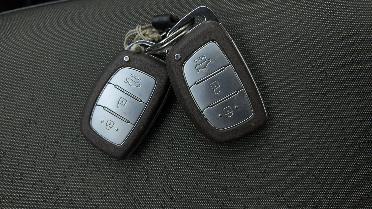 Used 2023 Hyundai Exter SX (O) Connect 1.2 AMT Petrol Automatic extra CAR KEY VIEW