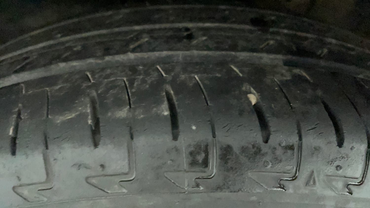 Used 2024 Maruti Suzuki Ignis Sigma 1.2 MT Petrol Manual tyres LEFT FRONT TYRE TREAD VIEW