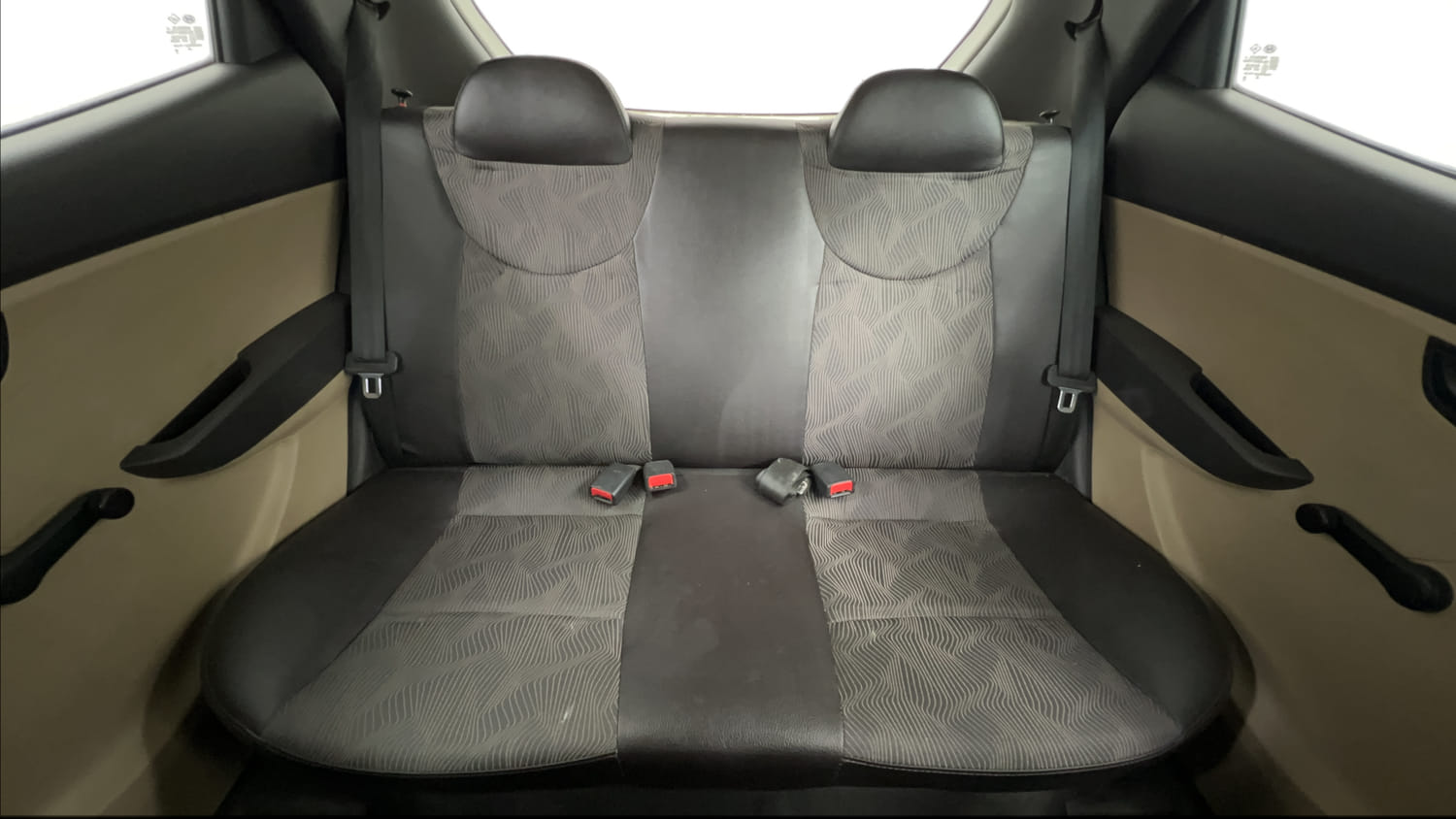 Used 2012 Hyundai Eon Era Petrol Manual interior REAR SEAT CONDITION VIEW