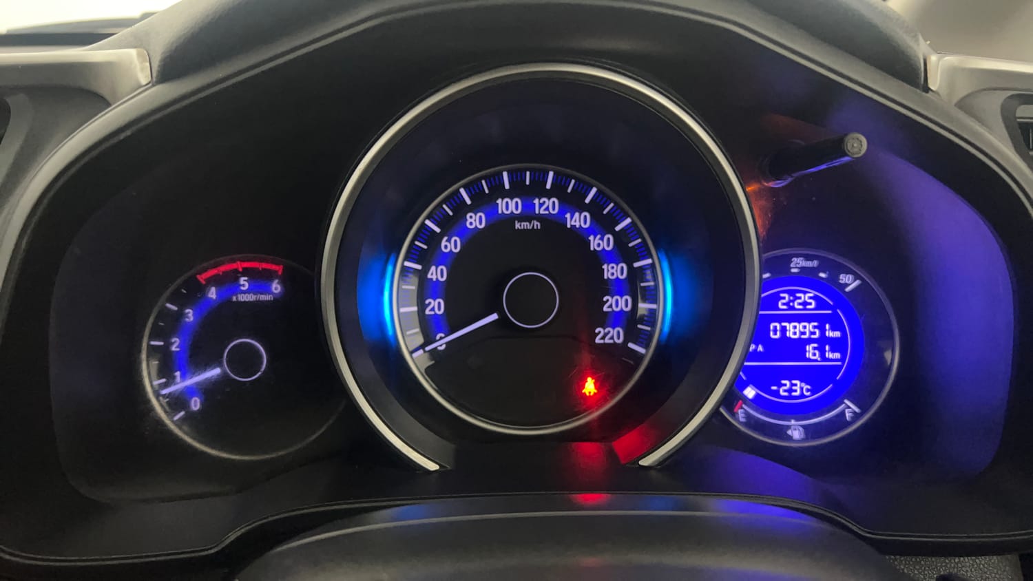Used 2019 Honda WR-V VX MT Diesel Diesel Manual interior CLUSTERMETER VIEW