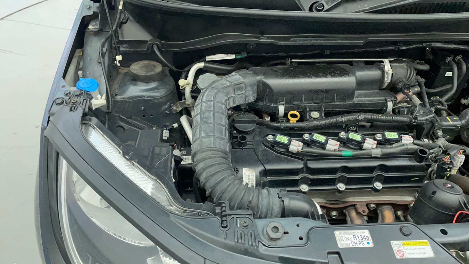 Used 2024 Maruti Suzuki Ignis Sigma 1.2 MT Petrol Manual engine ENGINE RIGHT SIDE VIEW