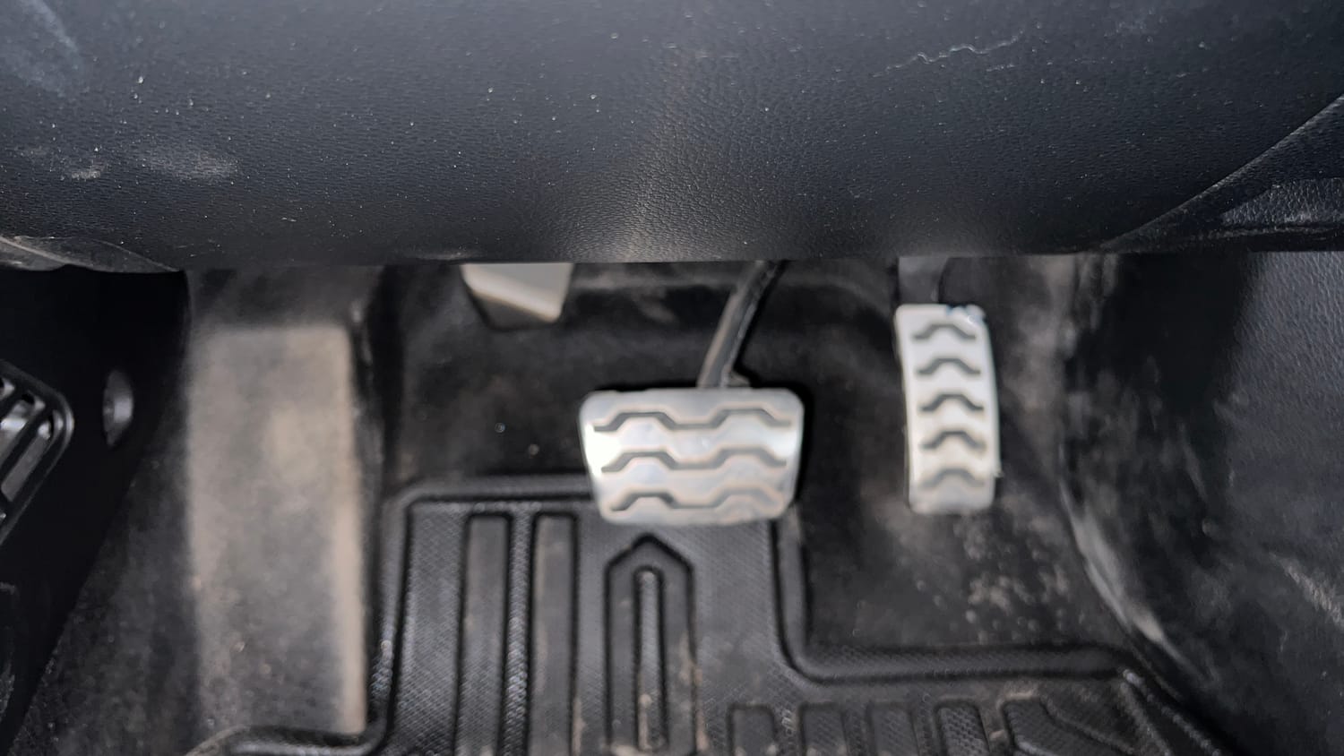Used 2022 Kia Sonet GTX Plus 1.5 AT Diesel Automatic interior PEDALS VIEW