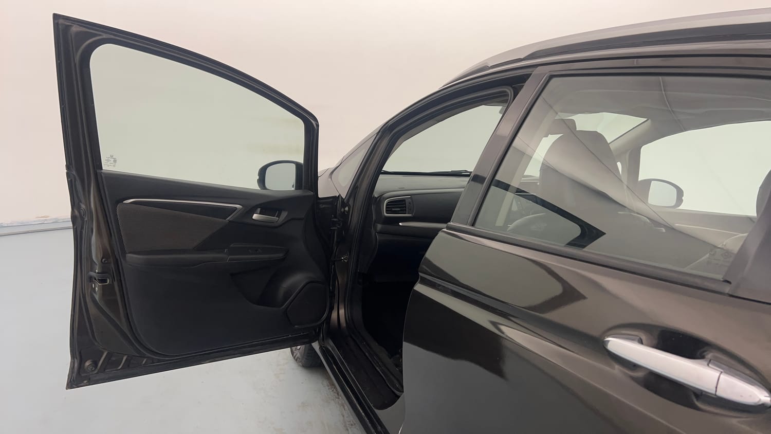 Used 2019 Honda WR-V VX MT Diesel Diesel Manual interior LEFT FRONT DOOR OPEN VIEW