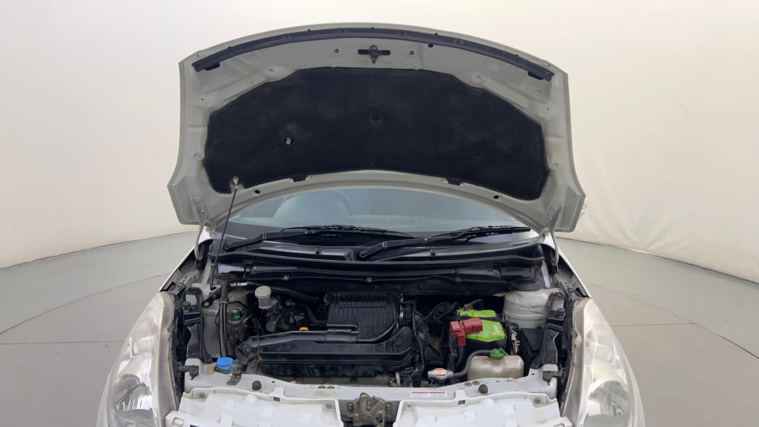 Used 2012 Maruti Suzuki Swift VXi Petrol Manual engine ENGINE & BONNET OPEN FRONT VIEW