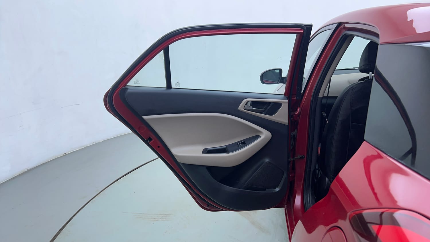 Used 2016 Hyundai Elite i20 Sportz 1.2 Petrol Manual interior LEFT REAR DOOR OPEN VIEW