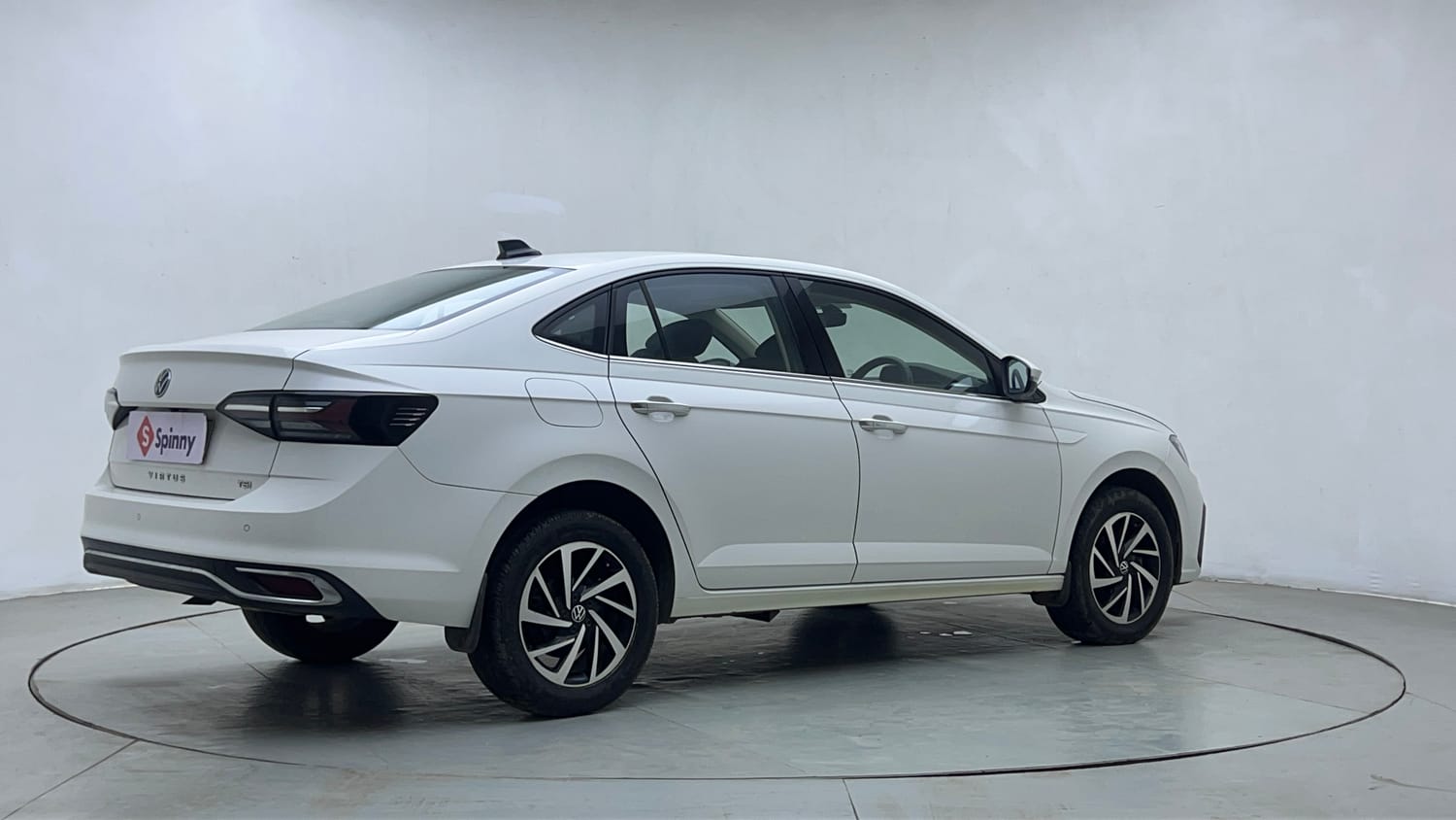 Used 2022 Volkswagen Virtus Topline 1.0 TSI AT Petrol Automatic exterior RIGHT REAR CORNER VIEW