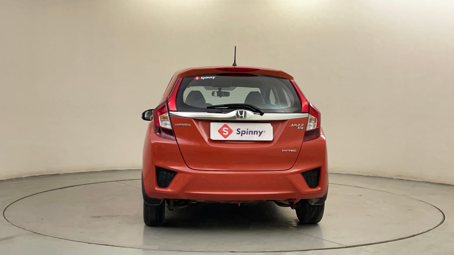 Used 2016 Honda Jazz V AT Petrol Petrol Automatic exterior BACK VIEW