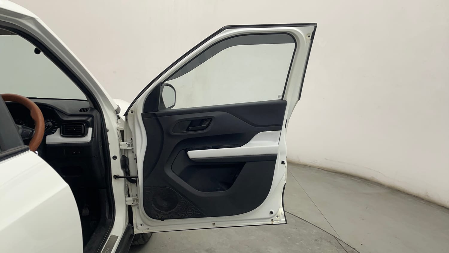 Used 2023 Tata Punch Pure MT Petrol Manual interior RIGHT FRONT DOOR OPEN VIEW