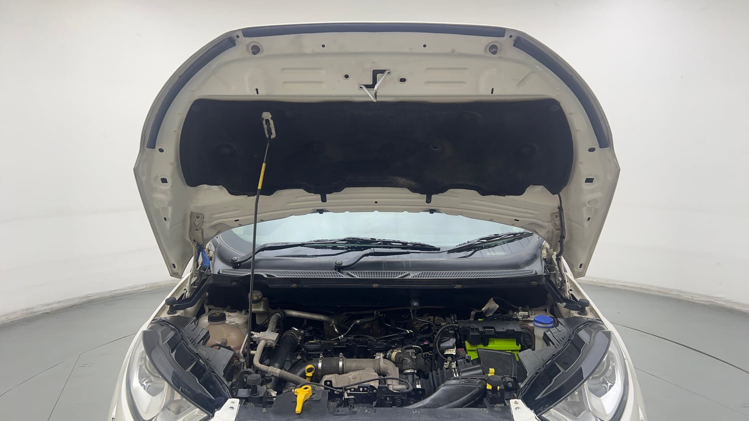 Used 2018 Ford EcoSport Titanium 1.5L TDCi Diesel Manual engine ENGINE & BONNET OPEN FRONT VIEW