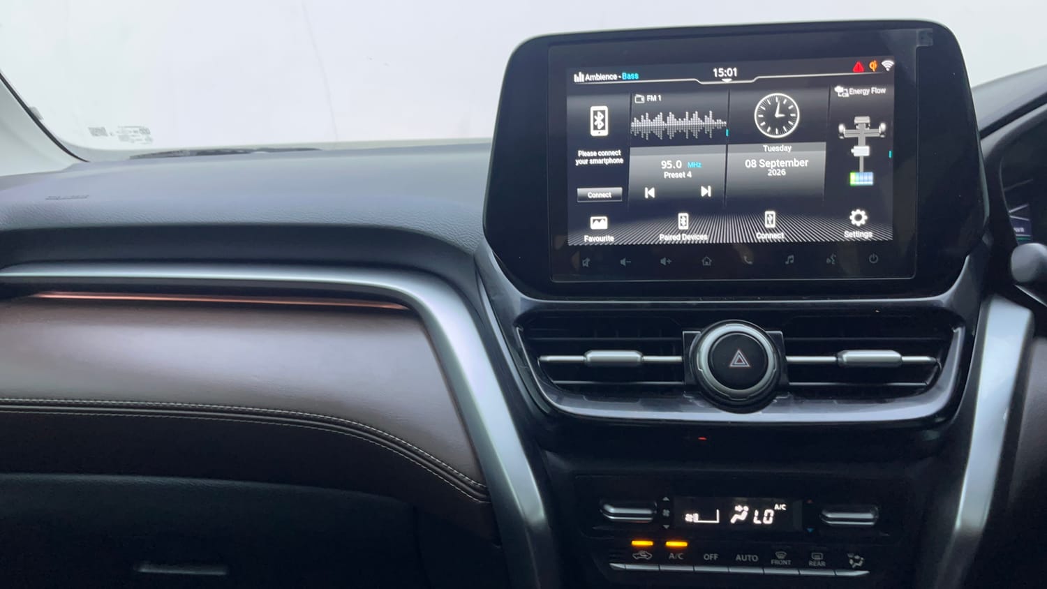 Used 2023 Toyota Urban Cruiser Hyryder V Hybrid Hybrid Automatic interior MUSIC SYSTEM & AC CONTROL VIEW