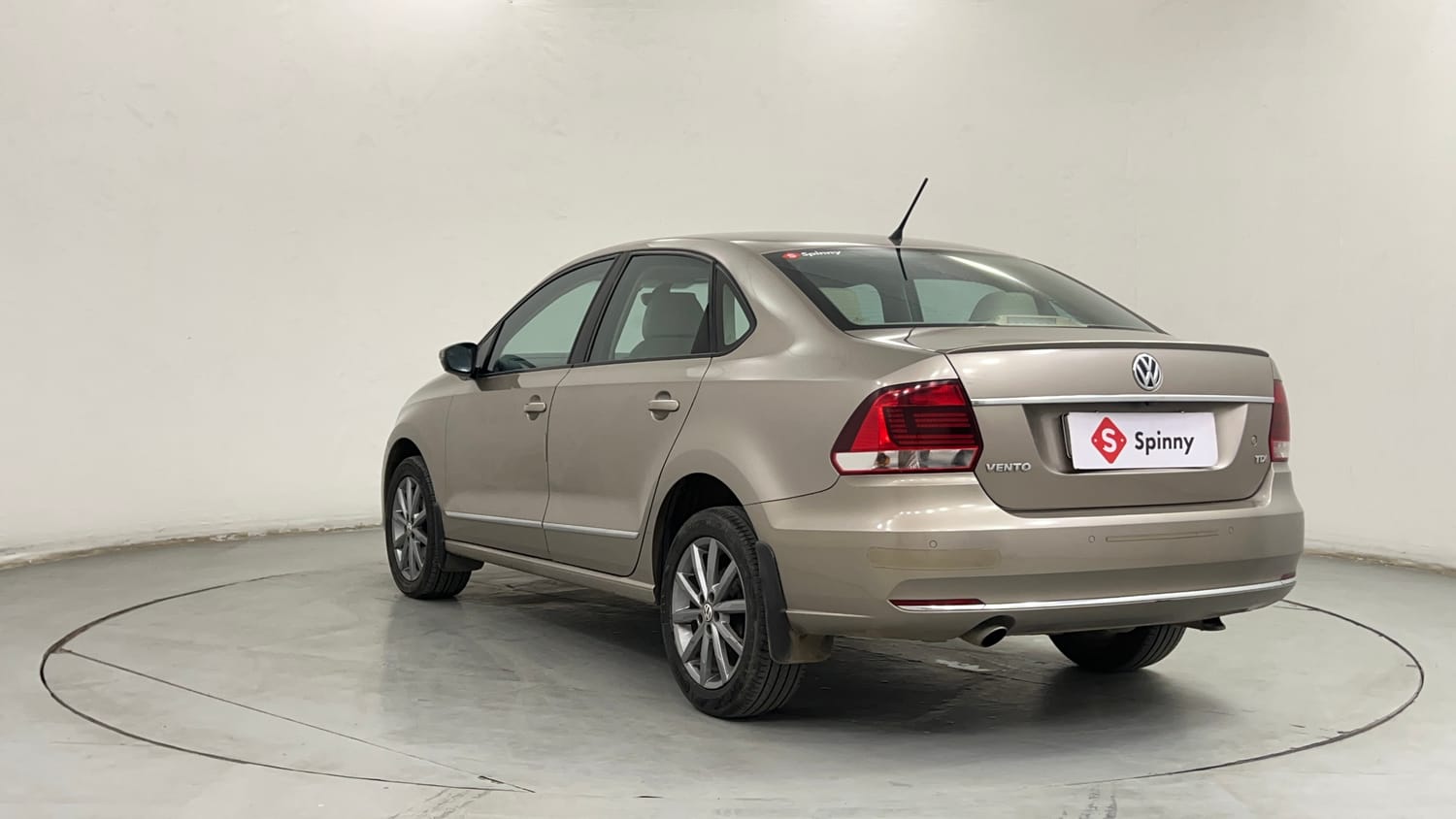 Used 2019 Volkswagen Vento Highline Plus 1.5 AT (D) 16 Alloy Diesel Automatic exterior LEFT REAR CORNER VIEW