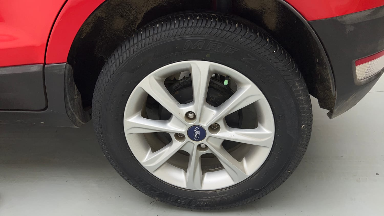 Used 2018 Ford EcoSport Titanium 1.5L TDCi Diesel Manual tyres LEFT REAR TYRE RIM VIEW
