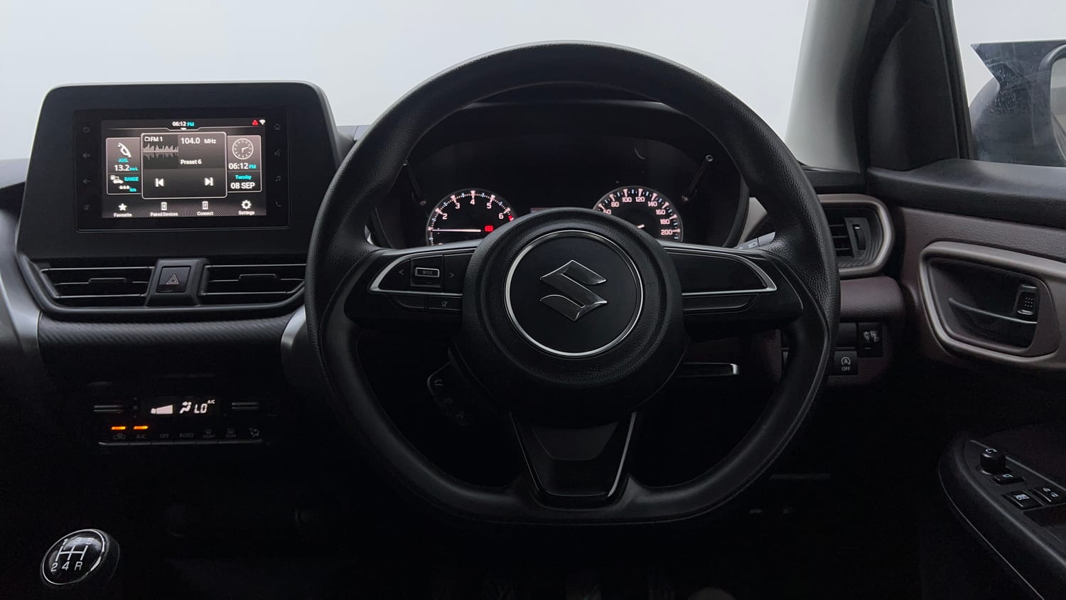 Used 2025 Maruti Suzuki Fronx Delta 1.2L MT Petrol Manual interior STEERING VIEW