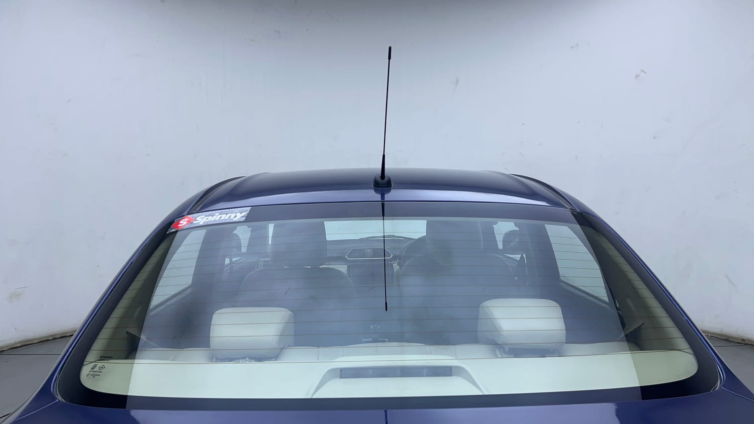 Used 2018 Maruti Suzuki Dzire ZXi Plus AMT Petrol Automatic exterior BACK WINDSHIELD VIEW
