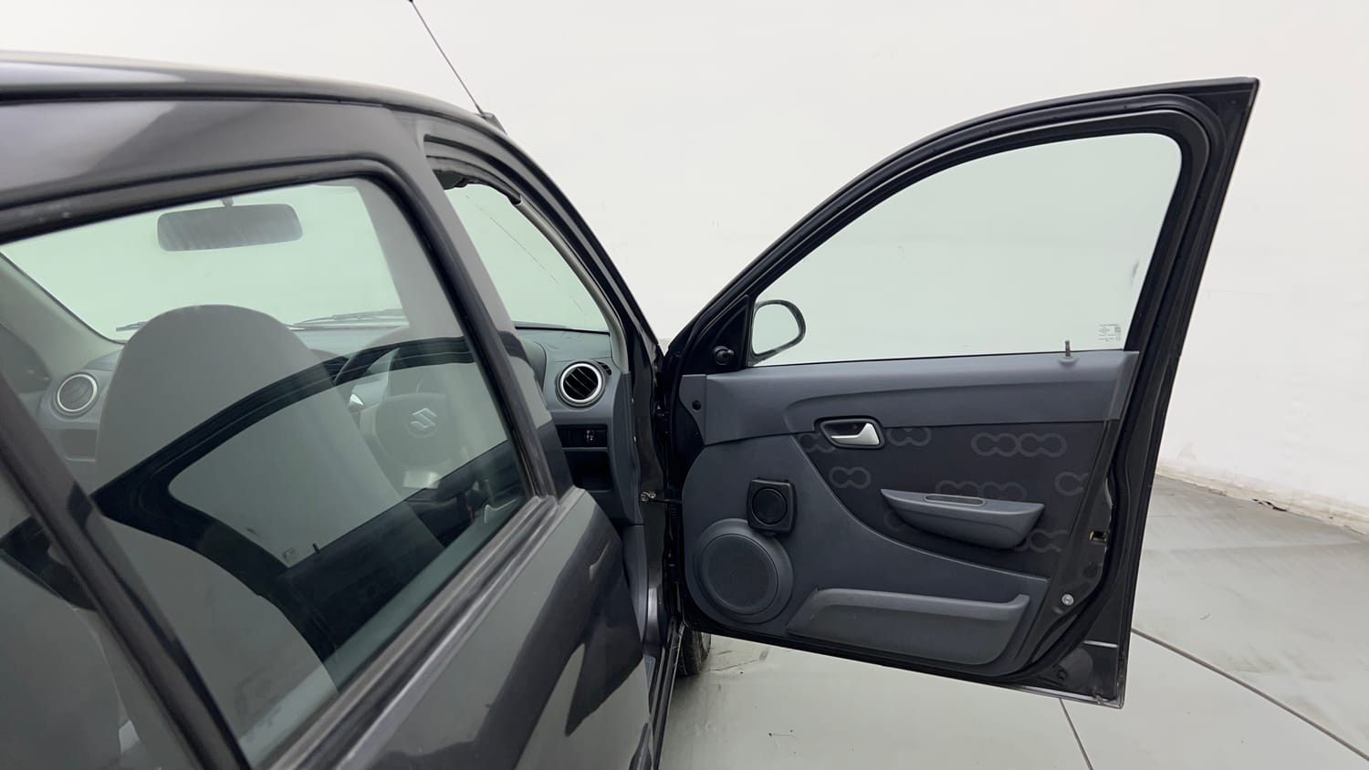 Used 2016 Maruti Suzuki Alto 800 VXi Petrol Manual interior RIGHT FRONT DOOR OPEN VIEW