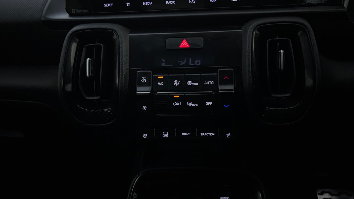 Used 2022 Kia Sonet GTX Plus 1.5 AT Diesel Automatic top_features Ventilated seats