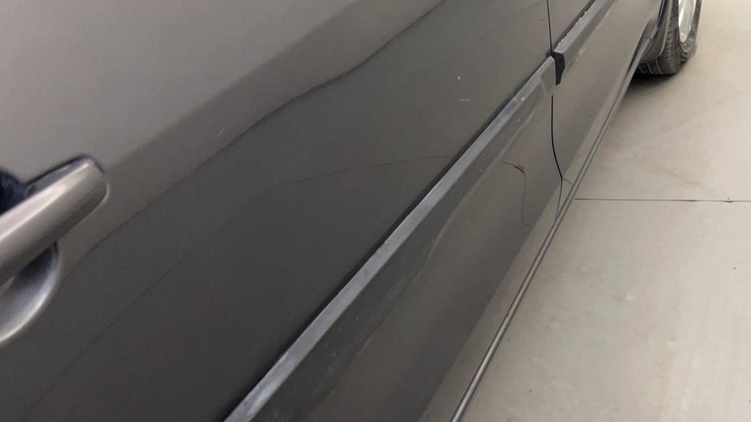 Used 2016 Maruti Suzuki Ertiga ZXI Petrol Manual dents MINOR SCRATCH