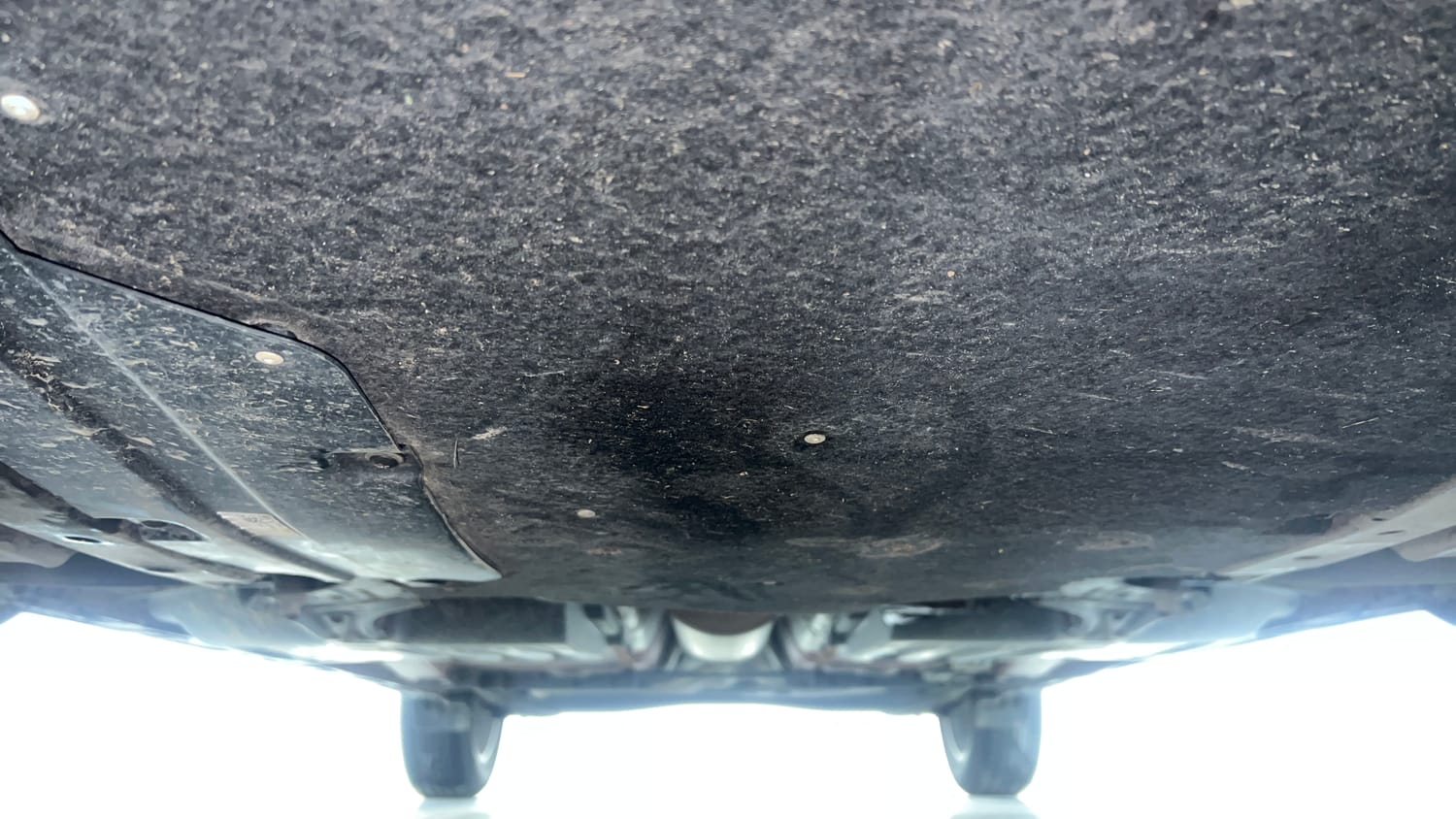 Used 2024 Maruti Suzuki Fronx Delta Plus 1.2L AGS Petrol Automatic extra FRONT LEFT UNDERBODY VIEW