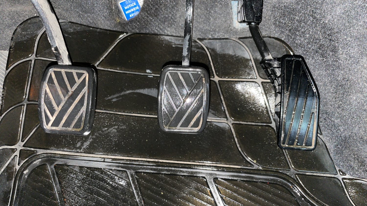 Used 2017 Maruti Suzuki Baleno Zeta 1.2 Petrol Manual interior PEDALS VIEW