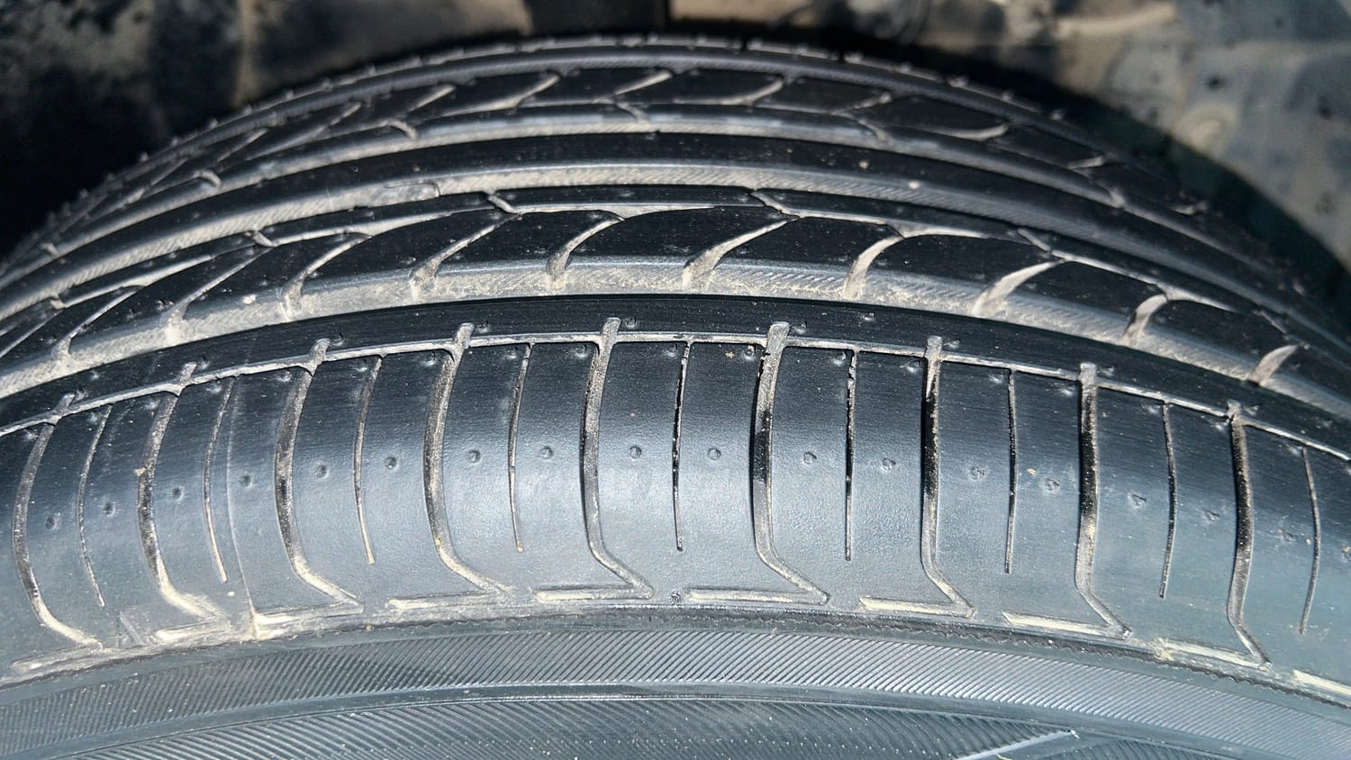 Used 2022 Toyota Urban Cruiser High Grade MT Petrol Manual tyres RIGHT FRONT TYRE TREAD VIEW