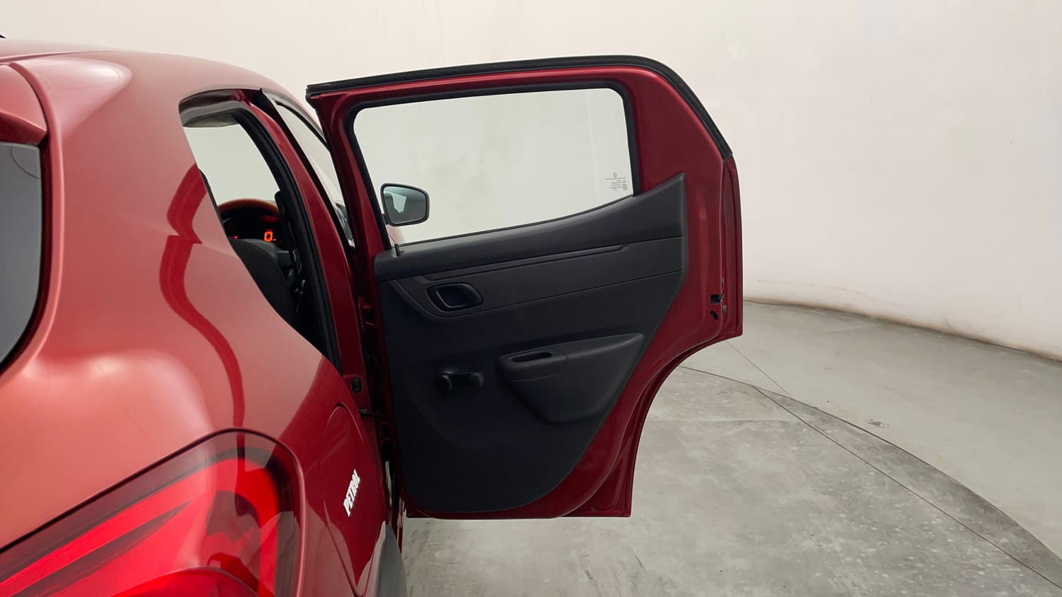 Used 2016 Renault Kwid RXT Petrol Manual interior RIGHT REAR DOOR OPEN VIEW
