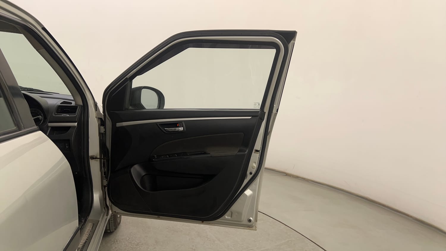 Used 2013 Maruti Suzuki Swift VXi Petrol Manual interior RIGHT FRONT DOOR OPEN VIEW